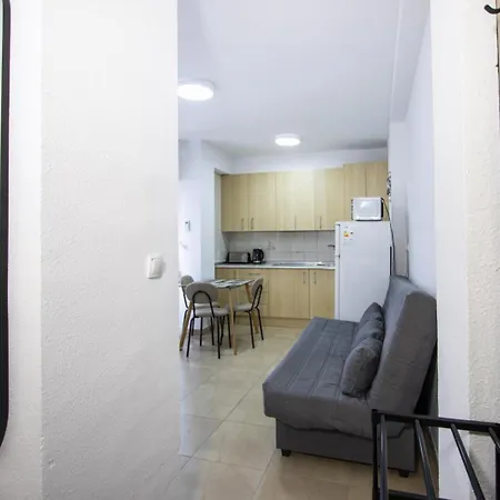 Joven Pura Id124 * Torrevieja