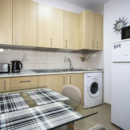 Joven Pura Id124 * Torrevieja