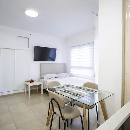 Joven Pura Id124 Torrevieja