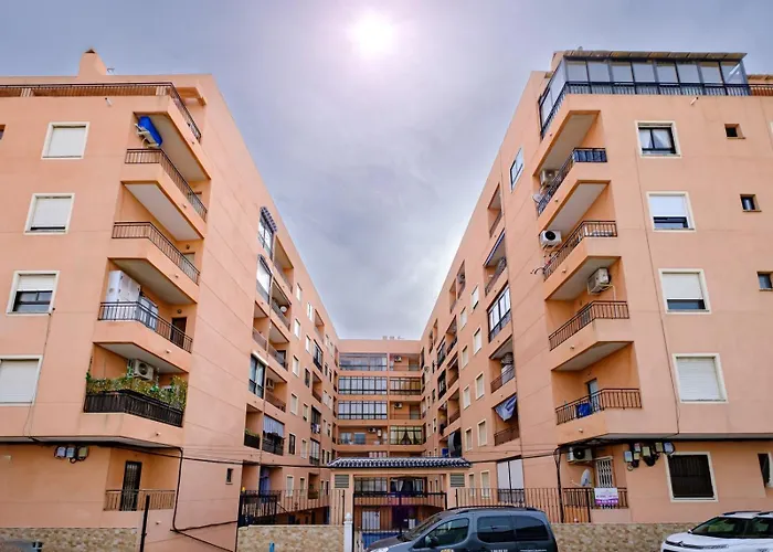 Joven Pura Id124 * Torrevieja